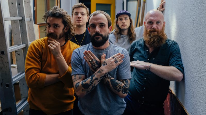 IDLES - Heel / Heal