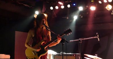 Blonde Redhead - Pink Love
