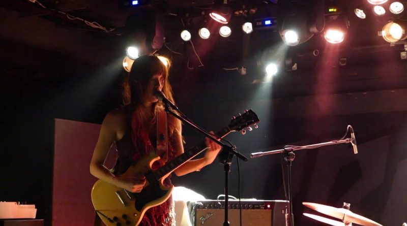 Blonde Redhead - Pink Love