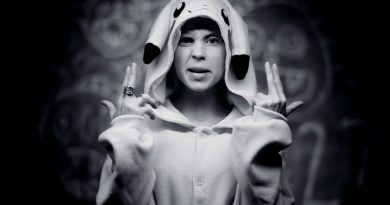 Die Antwoord - 2•GOLDEN DAWN•7