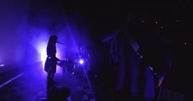 Beach House - Pay No Mind