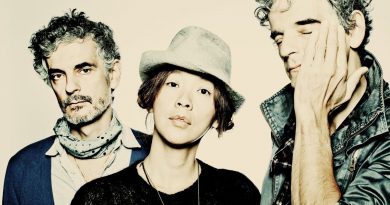 Blonde Redhead - Ego Maniac Kid