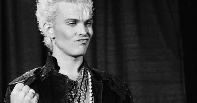 Billy Idol - Summer Running