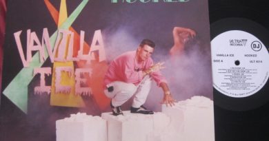 Vanilla Ice - Hooked