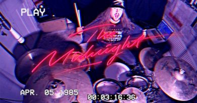 The Midnight – Kick Drums And Red Win