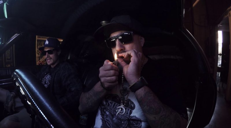 Hollywood Undead - Black Cadillac
