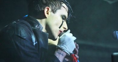 IAMX – Tear Garden