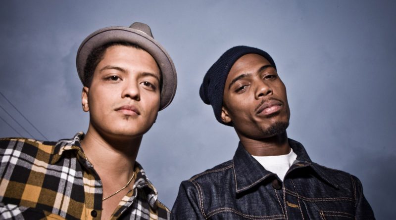 B.o.B., Bruno Mars - Nothin' on You