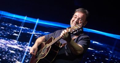 ДДТ - Любовь, подумай обо мне