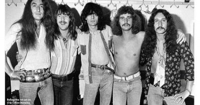 Uriah Heep - Love Stealer