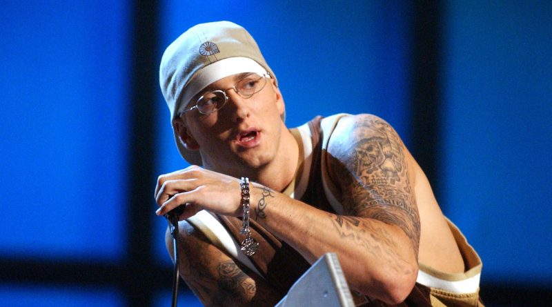 Eminem, Don Toliver - No Regrets