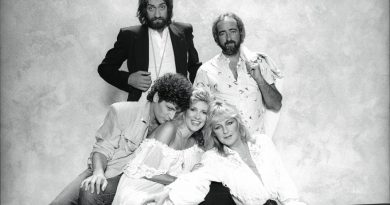 Fleetwood Mac - Smile at You