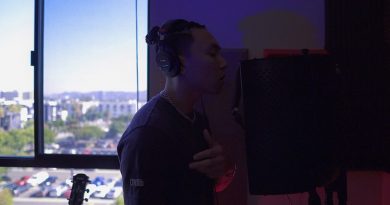 VeeAlwaysHere - Different (Interlude)