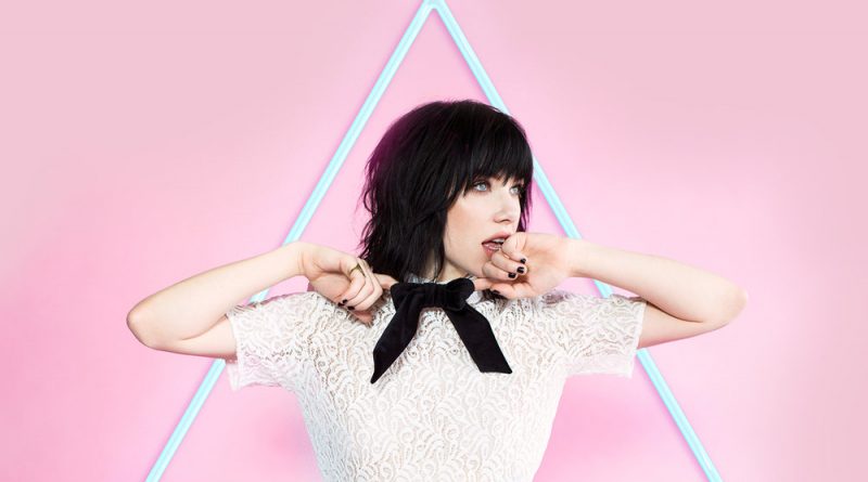 Carly Rae Jepsen – Last Christmas