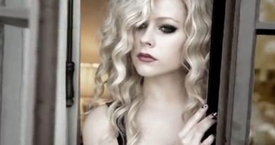 Avril Lavigne - Goodbye