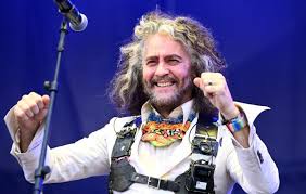 The Flaming Lips - Can't Stop The Spring