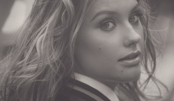 Ella Henderson - Empire