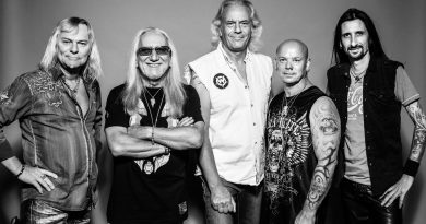 Uriah Heep - Shadows of Grief