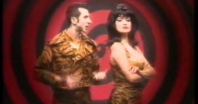 Soft Cell - A Lover Spurned