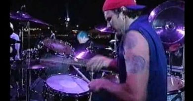 Red Hot Chili Peppers - I Like Dirt