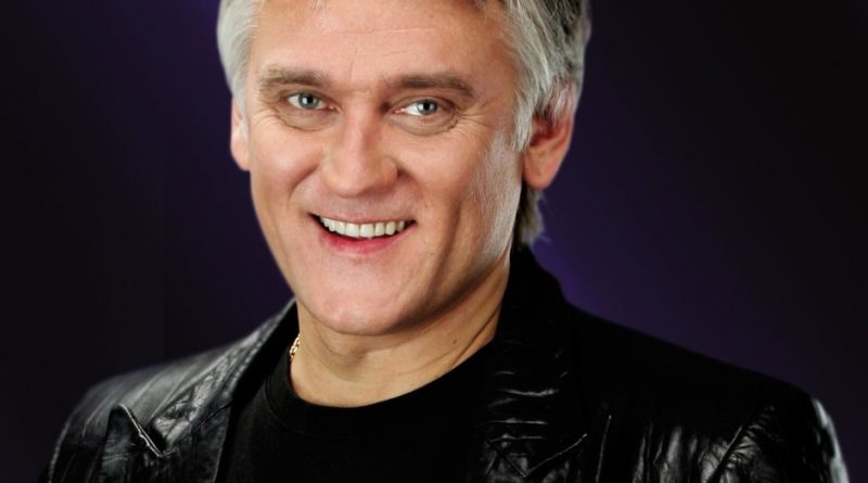 Александр Маршал
