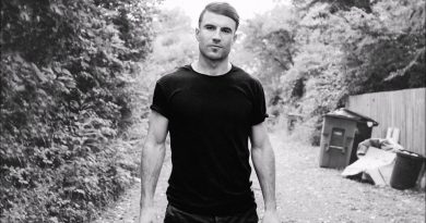 Sam Hunt - Speakers