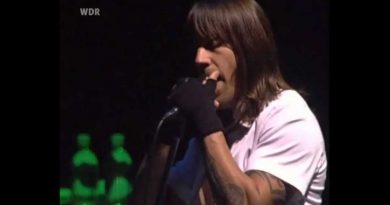 Red Hot Chili Peppers - Emit Remmus