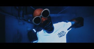 Wiz Khalifa - Bake Sale (feat. Travis Scott)