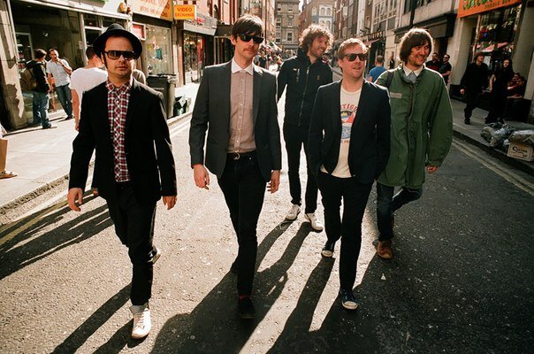 kaiser chiefs the only ones