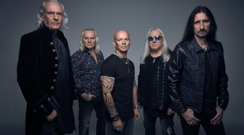 Uriah Heep - I Hear Voices