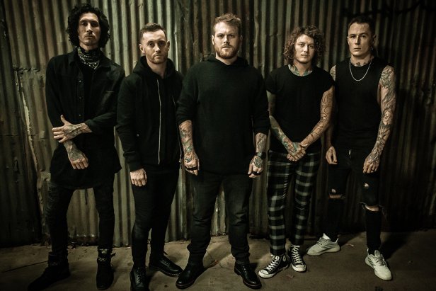 Asking Alexandria - Run Free