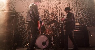 Black Rebel Motorcycle Club - Rifles