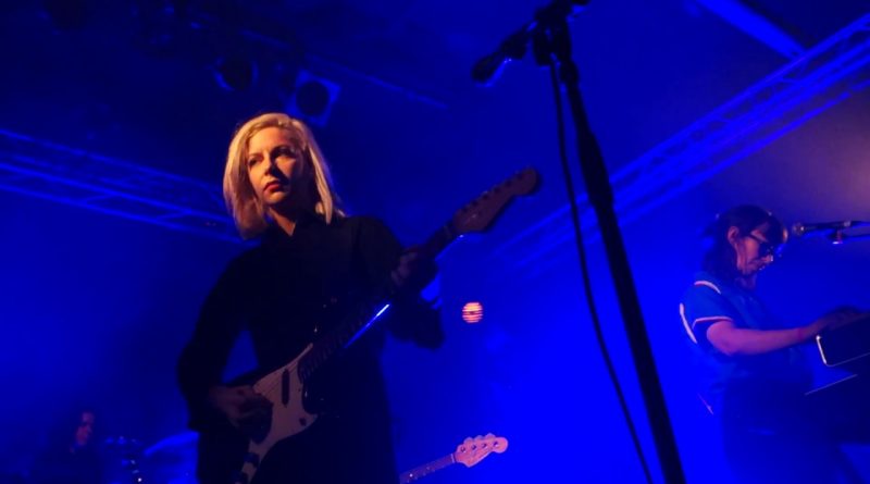 Alvvays - Plimsoll Punks