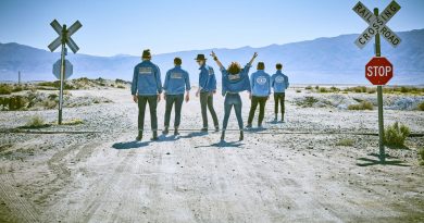 Arcade Fire - Infinite Content
