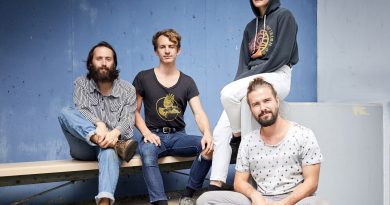 Big Thief - Mythological Beauty