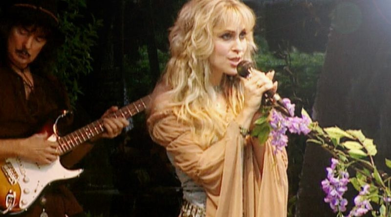 Blackmore's Night - Just Call My Name (I'll Be There)