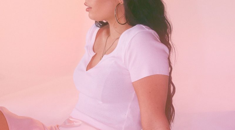 Liv Dawson - Don't Dream It's Over