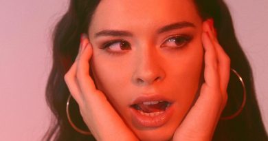 Liv Dawson - Pushing 21
