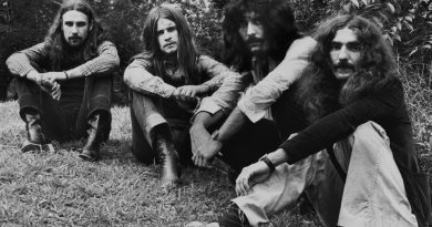 Black Sabbath - Sleeping Village