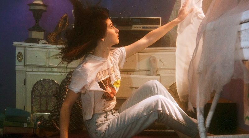 Weyes Blood - Lost In Dreams