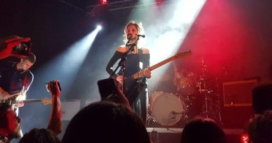 Wolf Alice - Planet Hunter