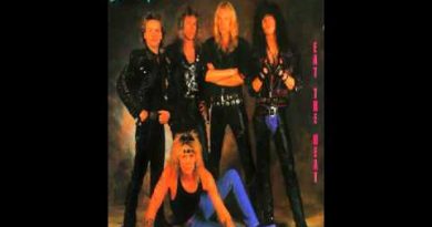 Accept - Stand 4 What U R