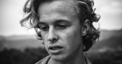 Isak Danielson - Hundida - Broken - Spanish Version