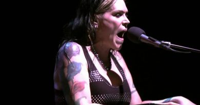 Beth Hart - Bottle Of Jesus
