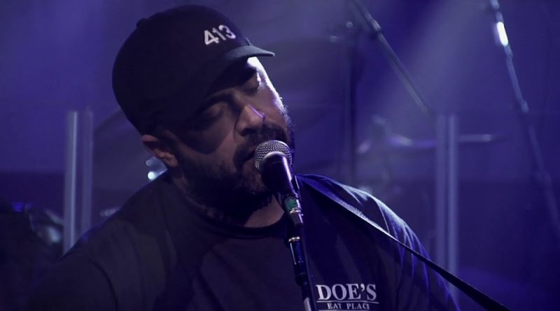 Aaron Lewis - Massachusetts