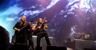 Ayreon - Amazing Flight