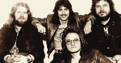 Bachman Turner Overdrive - Lookin' Out For#1