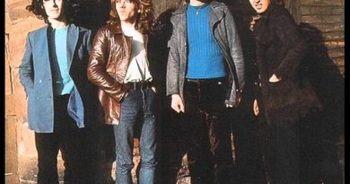 Badfinger - Beautiful And Blue