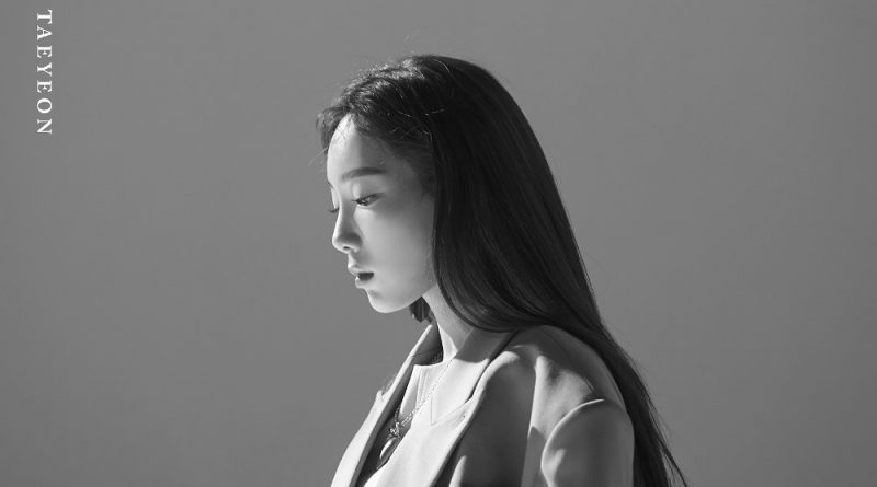 Taeyeon-Blue