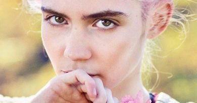 Grimes - Venus in Fleurs